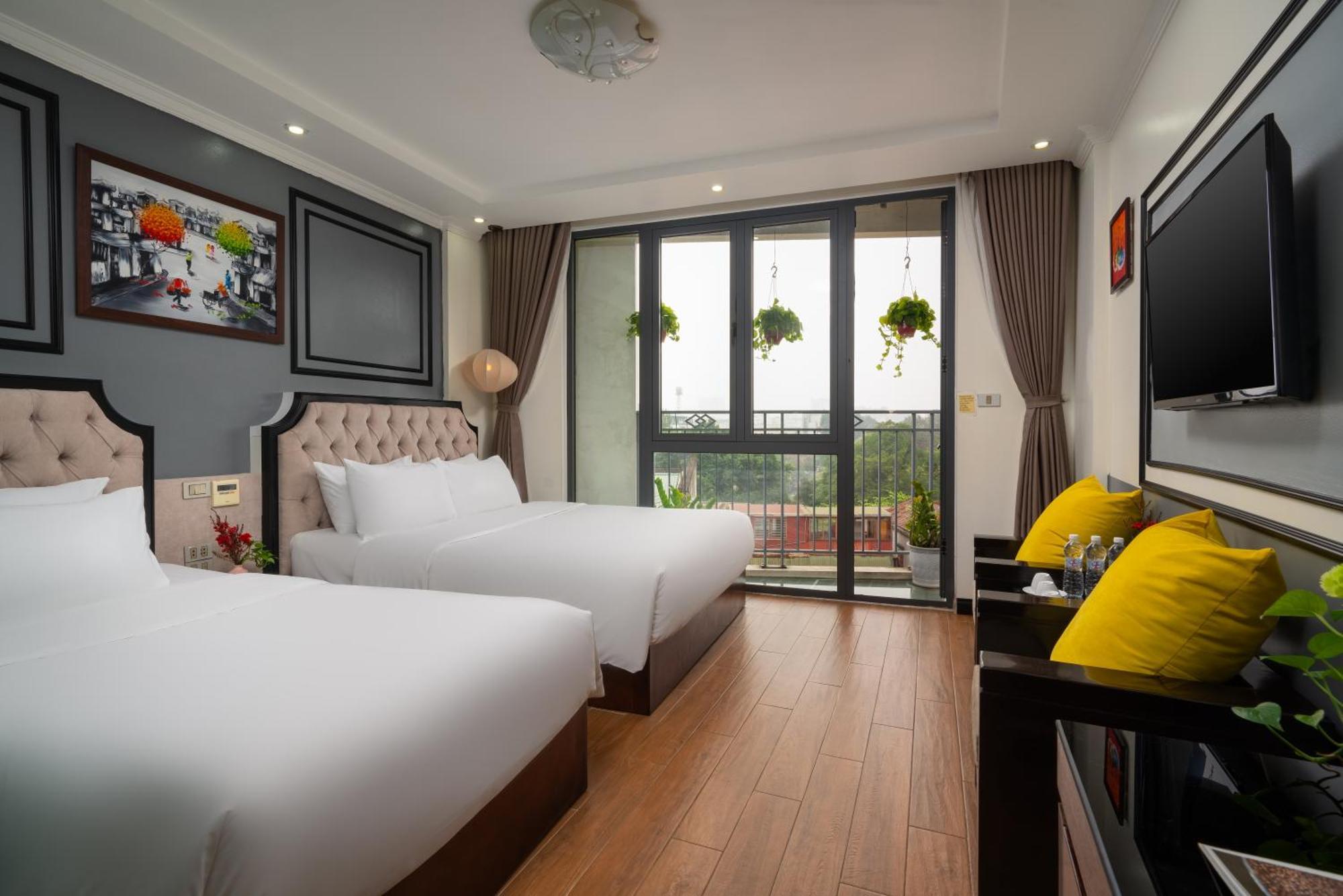 Bella Premier Hotel & Rooftop Skybar Hanoi Exterior photo